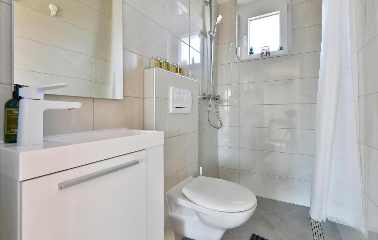 8 Bedroom Lovely Home In Durdevac Ðurđevac Εξωτερικό φωτογραφία