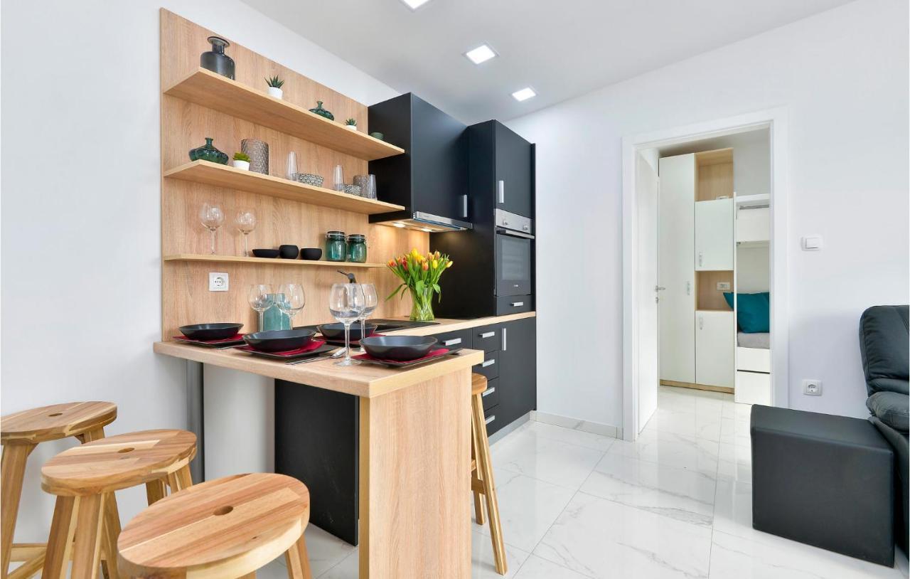 8 Bedroom Lovely Home In Durdevac Ðurđevac Εξωτερικό φωτογραφία