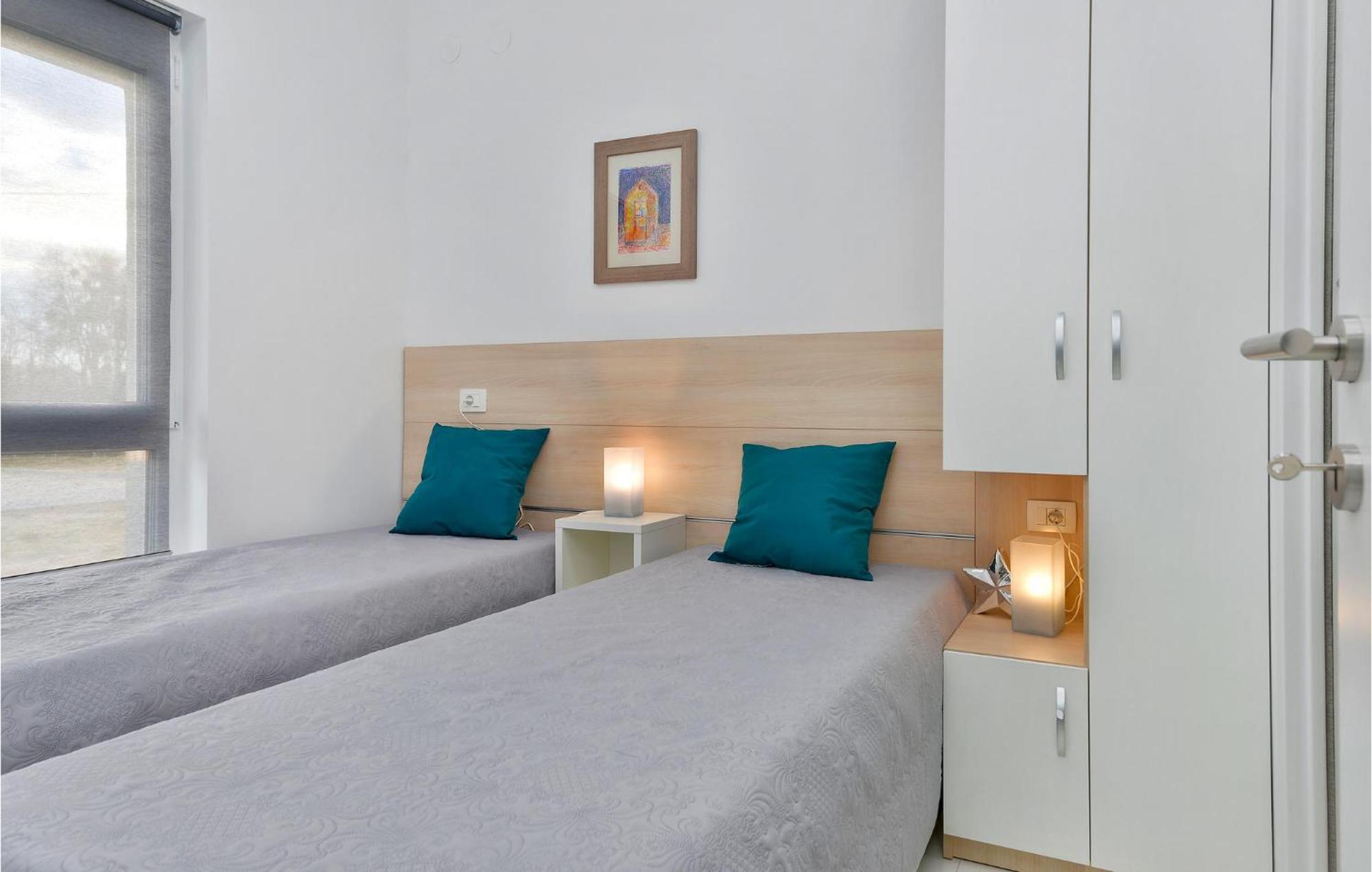 8 Bedroom Lovely Home In Durdevac Ðurđevac Εξωτερικό φωτογραφία